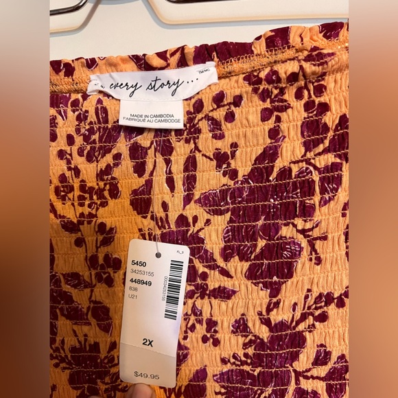 New with tags in every story… off the shoulder top - Picture 2 of 3